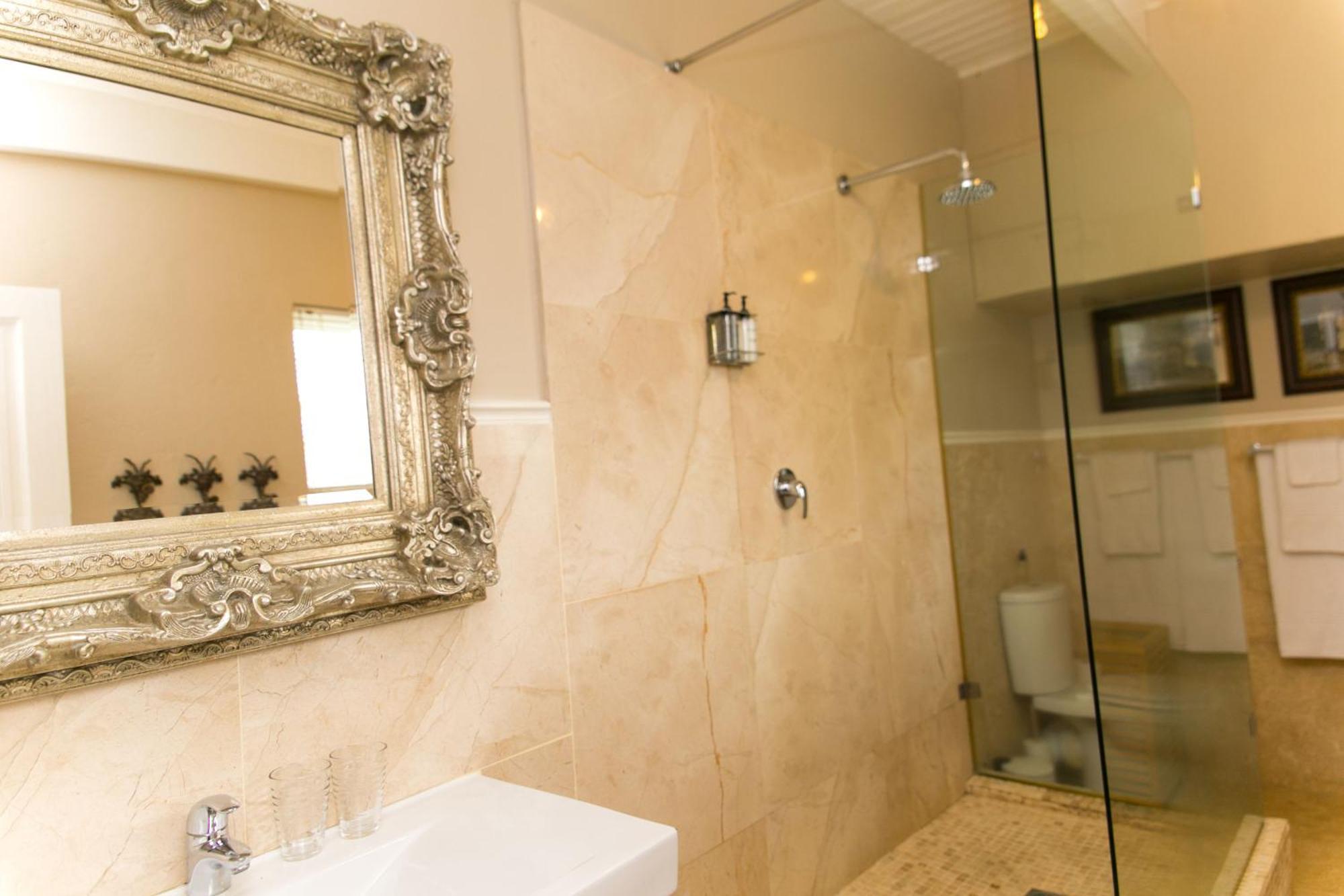 Maison Chablis Guest House Франсгук Номер фото